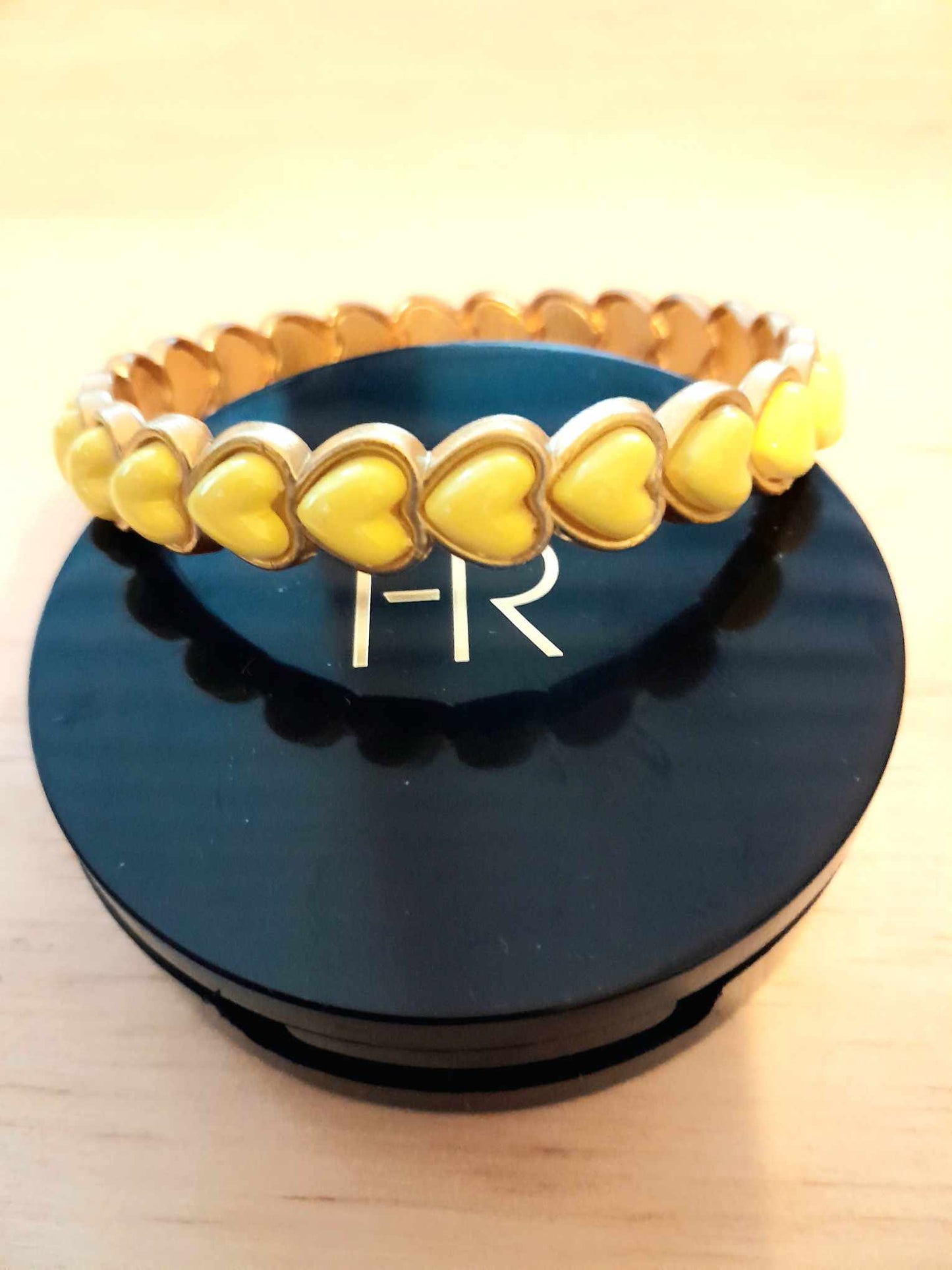 (C) Golden Heartlink Bangle with Yellow Accents
