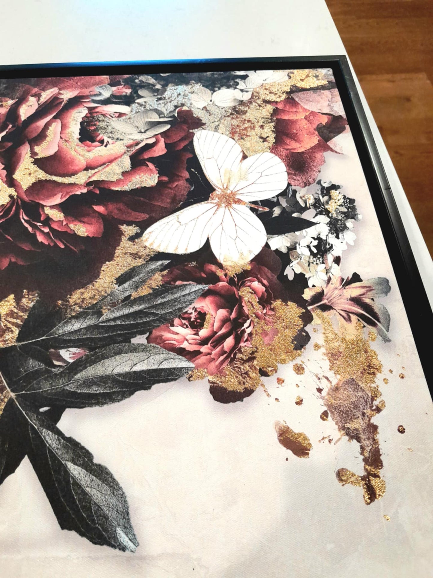 (K) FLORAL Muse Silhouette Framed Art
