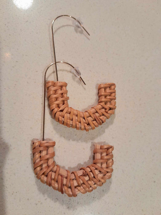 (F) BOHO Breeze Woven Rattan Hoop Earrings